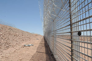hekwerk tussen israel en sinai